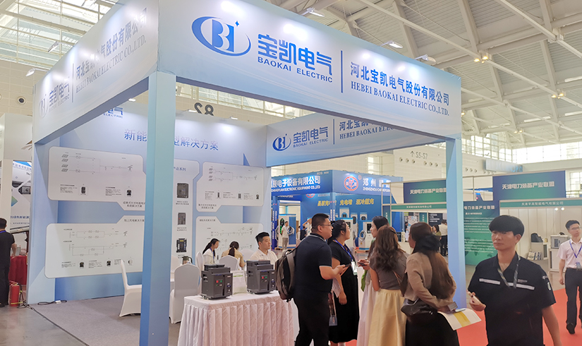 暴击行业天花板！jinnianhui今年会电气硬核技术亮相天津清洁能源展，引央视记者及能源产业巨头现场“挖宝”